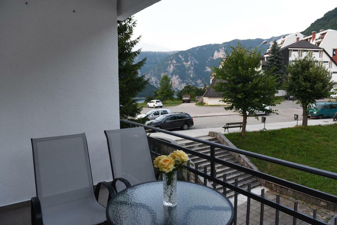 Lux Apartman Casablanca Plužine Buitenkant foto