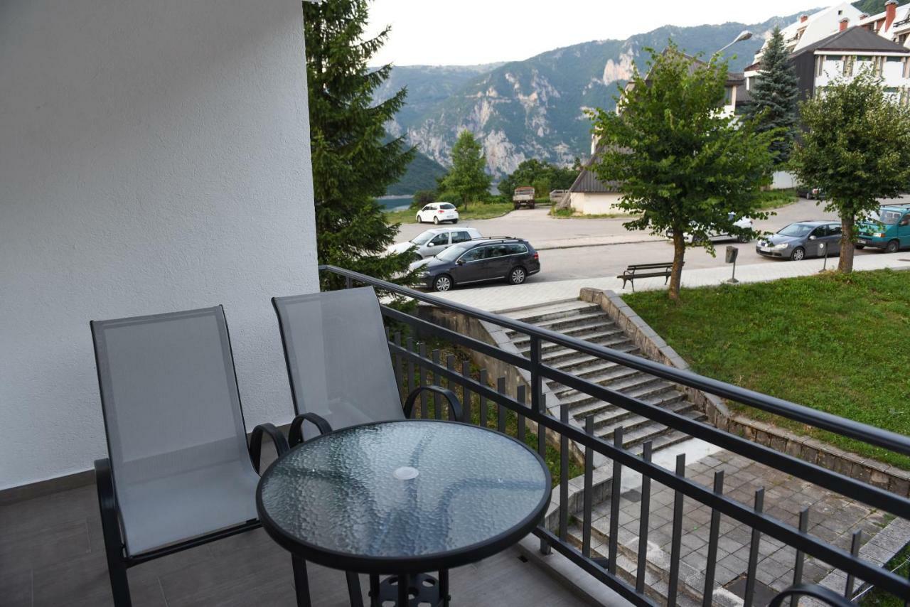 Lux Apartman Casablanca Plužine Buitenkant foto