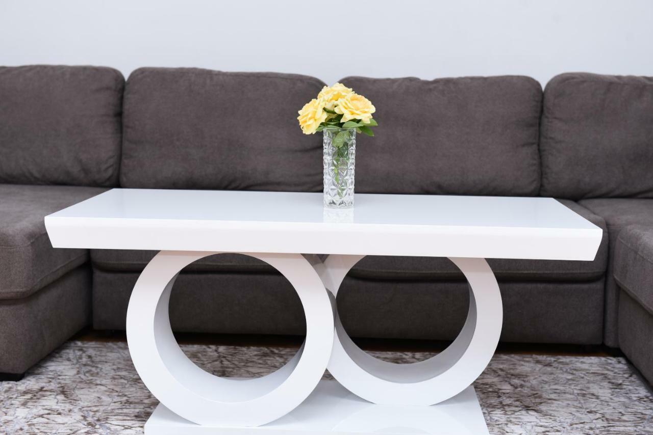 Lux Apartman Casablanca Plužine Buitenkant foto